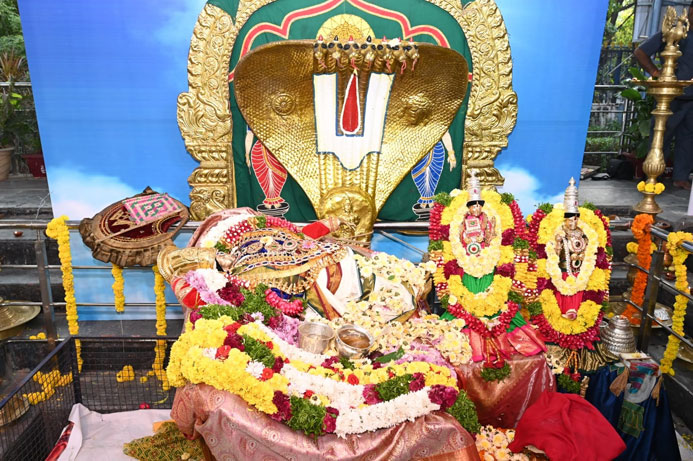Brahmotsavam